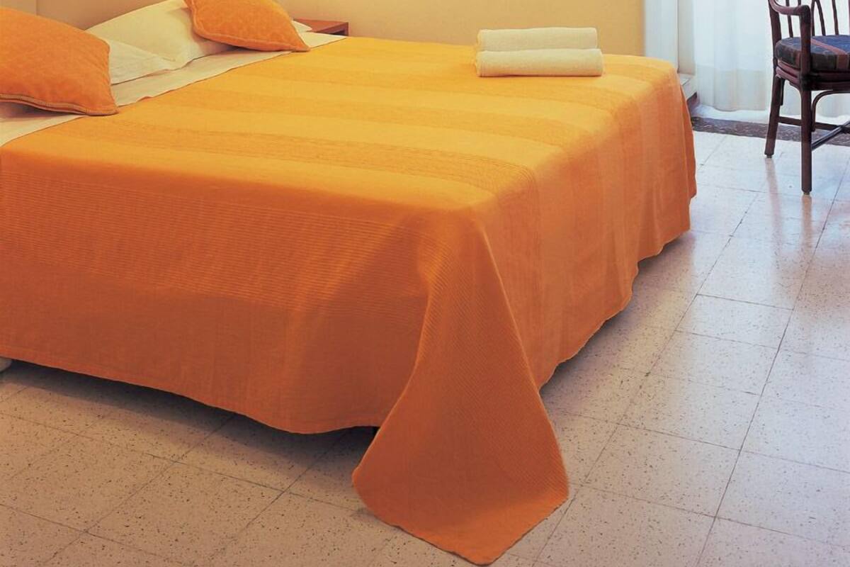 In-room safe, desk, cribs (surcharge), WiFi (free)