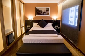 Premium Double Room | Premium bedding, minibar, in-room safe, desk - Hotel Font d'Argent Pas de la Casa (Pas de la Casa)