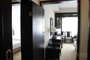 Room - Li River Hotel (Guilin)
