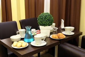 Dining - Hotel Ferton (Milan)