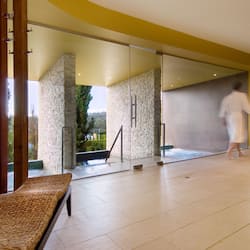 Salas de tratamiento para parejas, sauna y baño de vapor