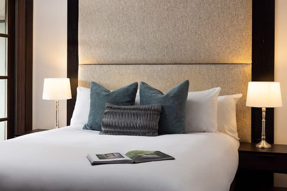1 dormitorio, colchones con acolchado adicional, minibar
