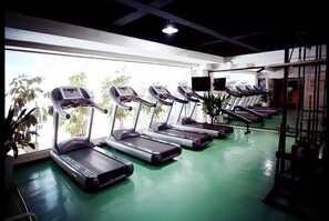 Gym - NOBLE BADGE HOTEL (Huizhou)