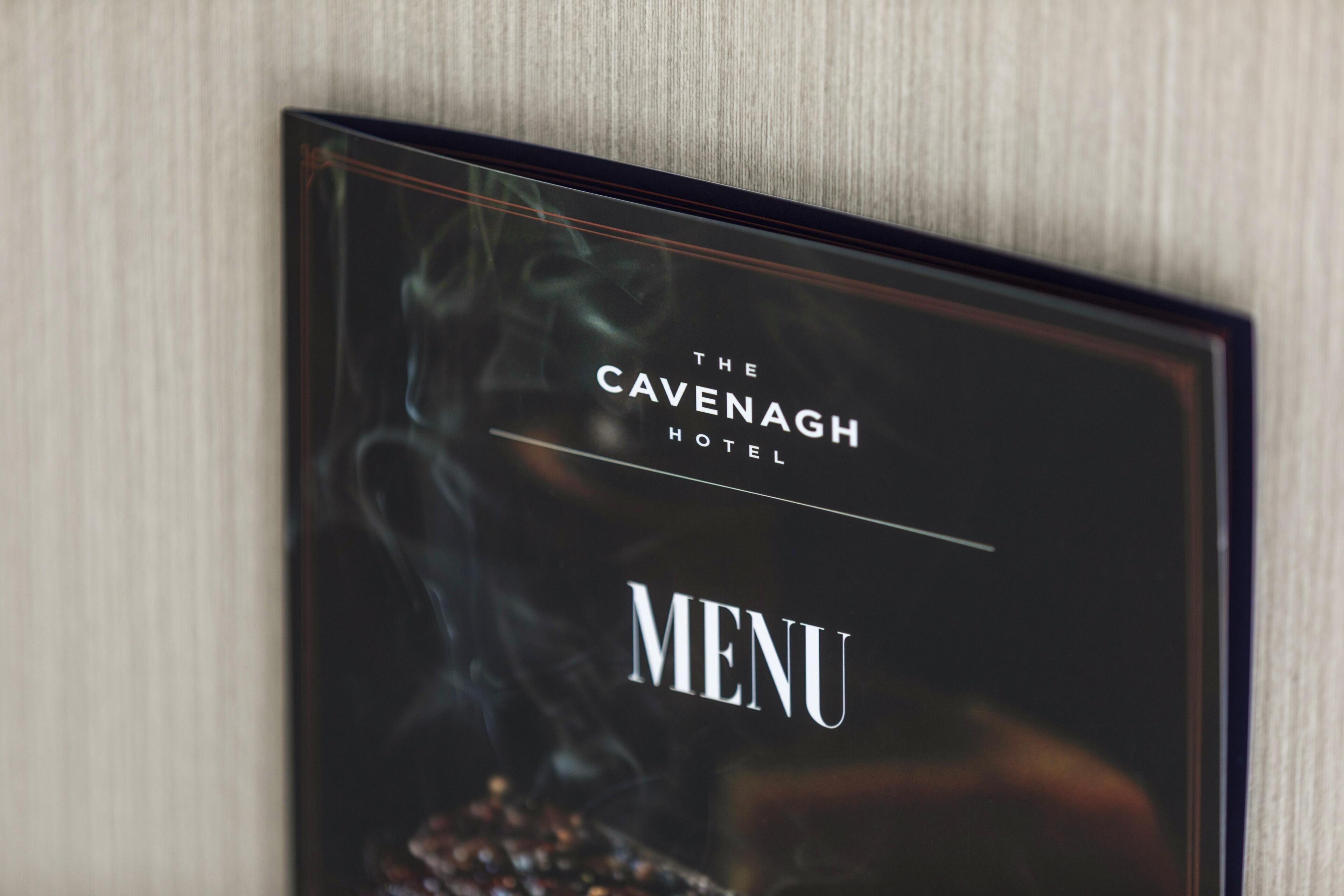 Un menú emmarcat de l'Hotel Cavenagh.