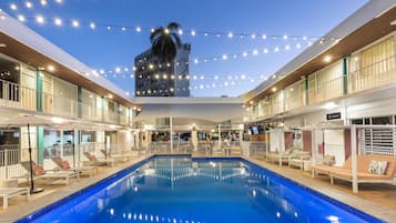 Outdoor pool, free pool cabanas, pool umbrellas