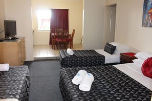 Room - Parkside Motel (Ayr)