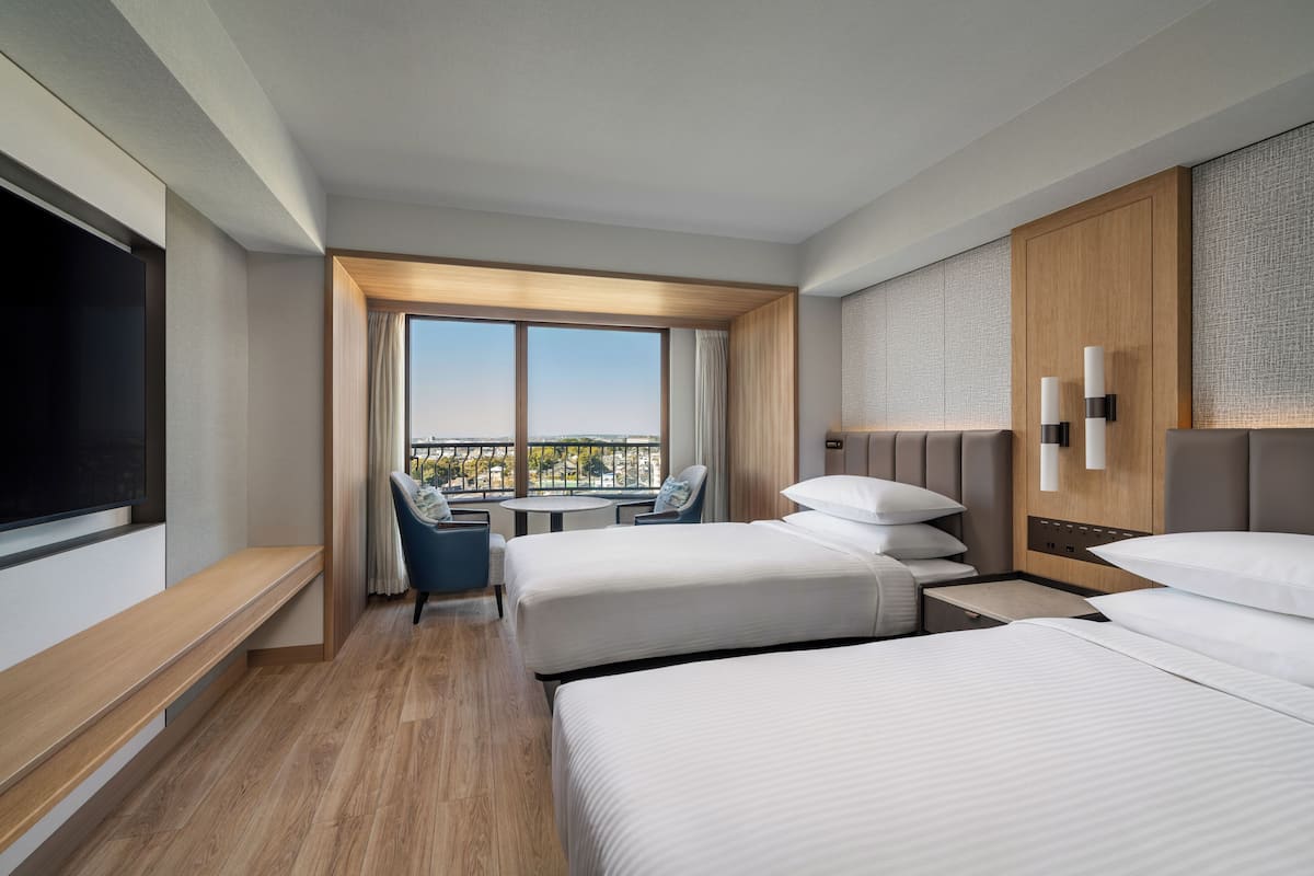 Standard Room, 2 Twin Beds | Hypo-allergenic bedding available, down comforters, memory foam beds