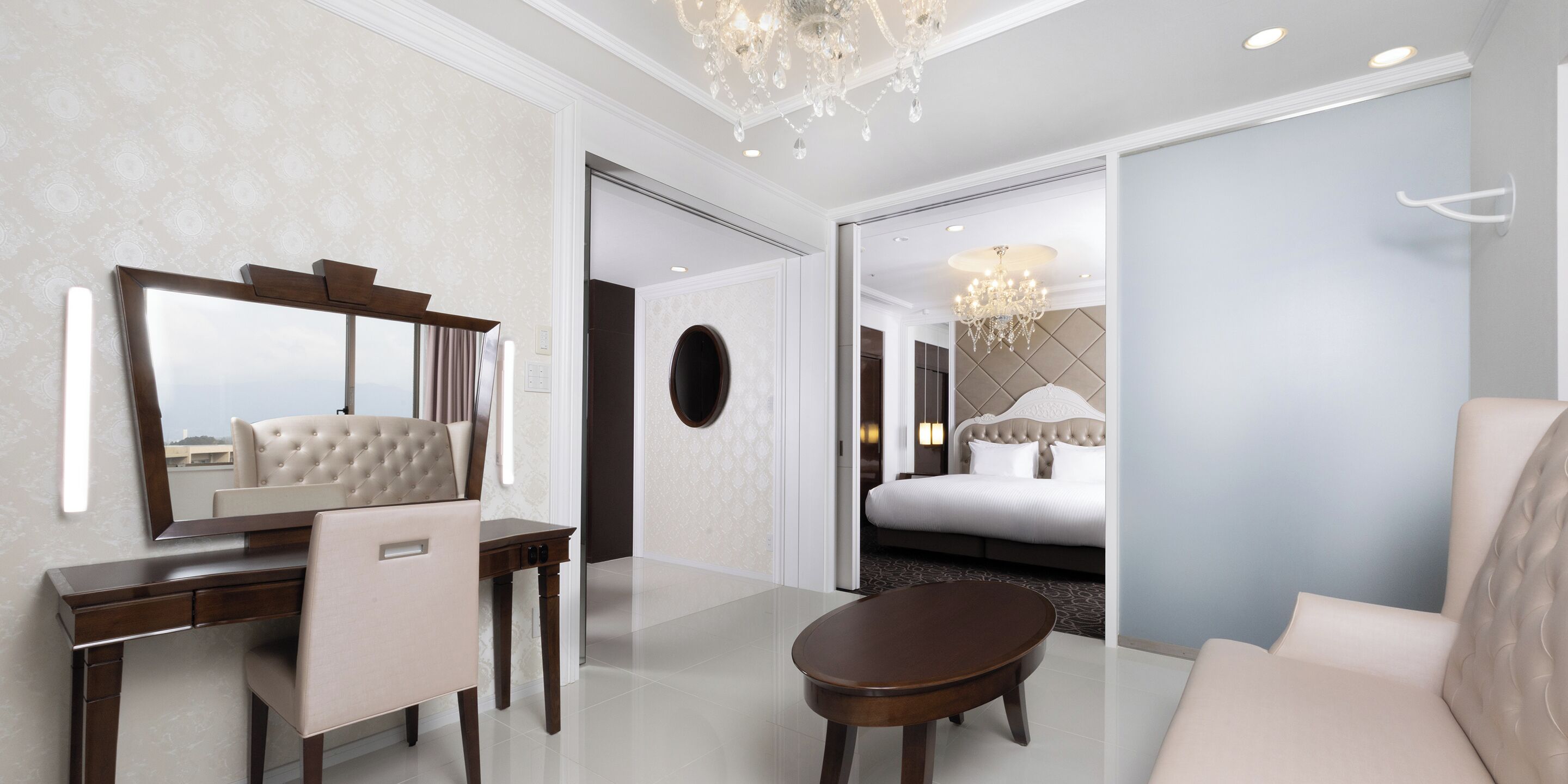 Standard Suite, 1 King Bed