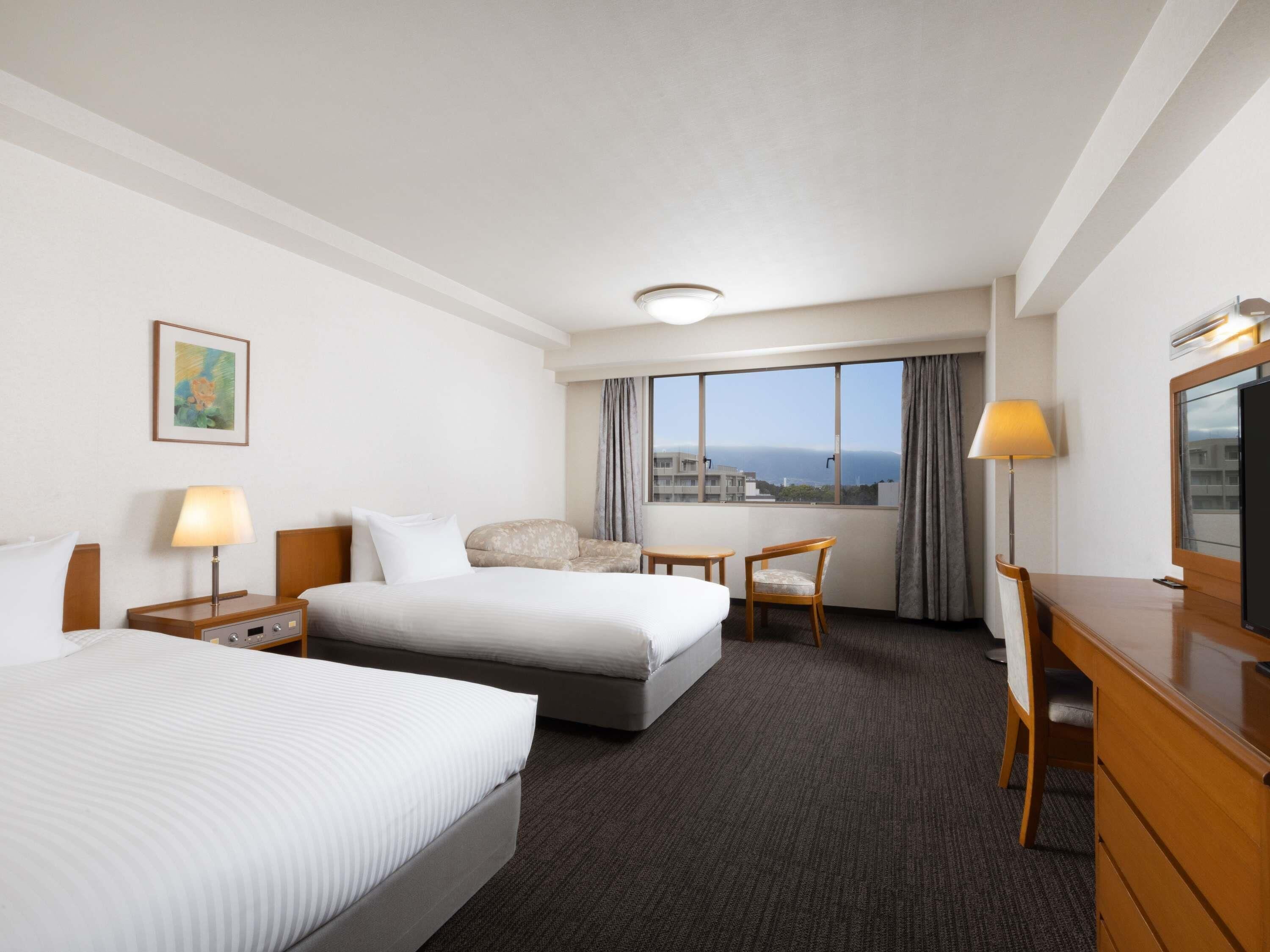 Classic Room (City Side)