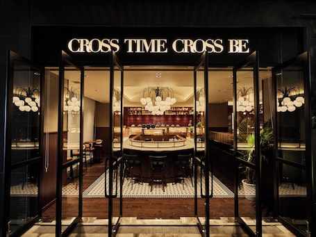 2 restaurants, breakfast served. ONE STATION HOTEL KUMAMOTO