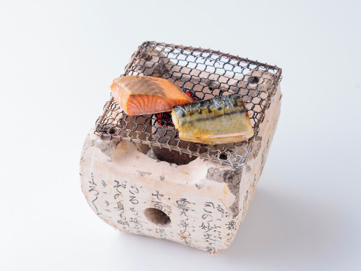 2 restaurants, breakfast served