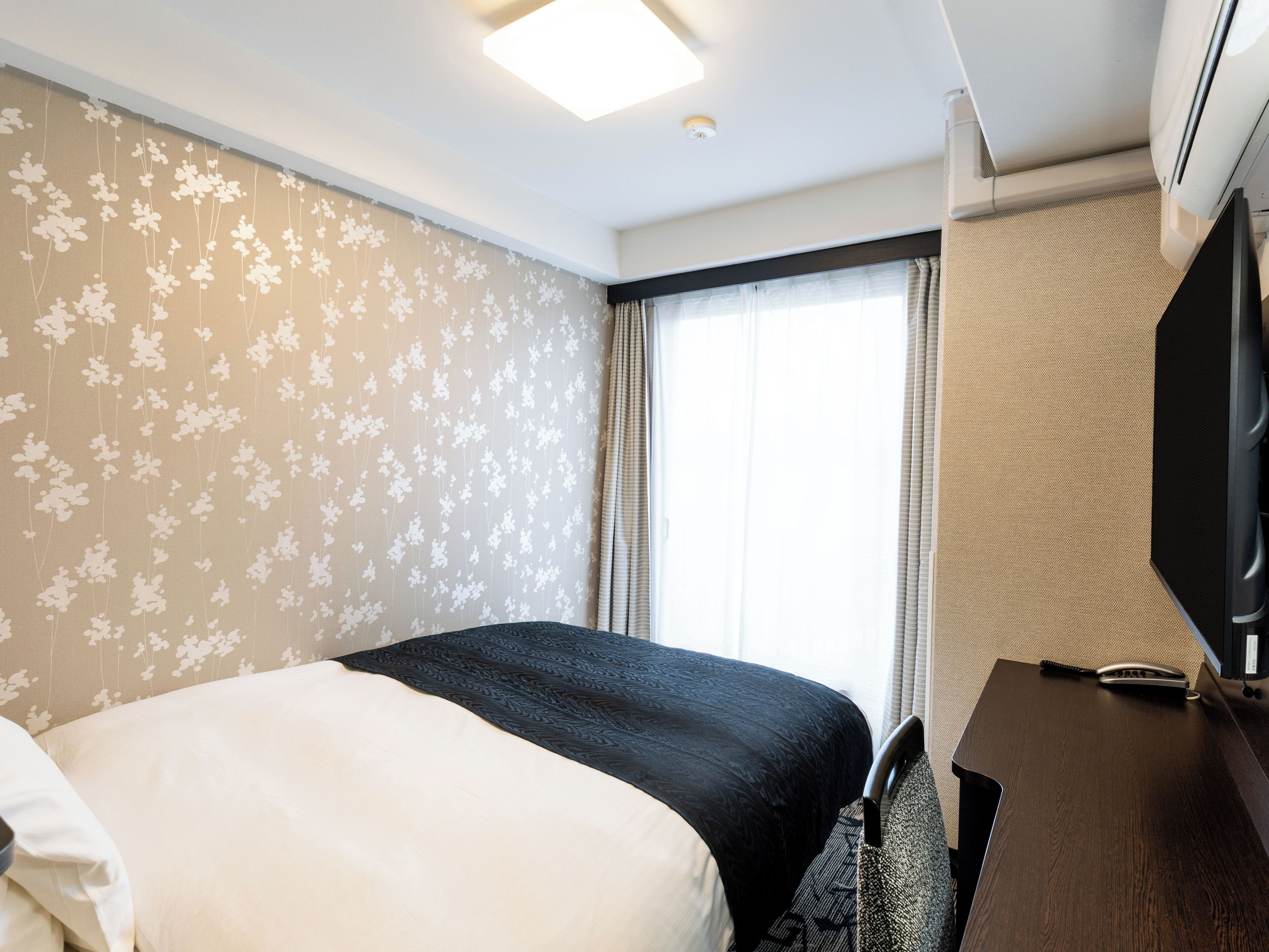 Einzelzimmer, Nichtraucher (B, Some rooms not have open windows) | Daunenbettdecken, Schreibtisch, kostenloses WLAN, Bettwäsche