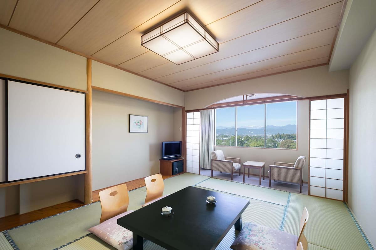 Classic Room, Japanese style, 4 Futon beds, Mountain view | In-room safe, desk, iron/ironing board, free WiFi