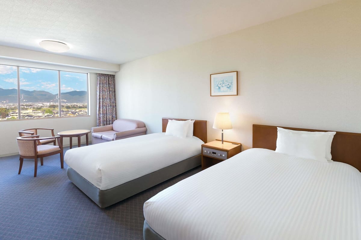 Classic Room with 2 single beds and 1 sofa bed, Mountain view | In-room safe, desk, iron/ironing board, free WiFi