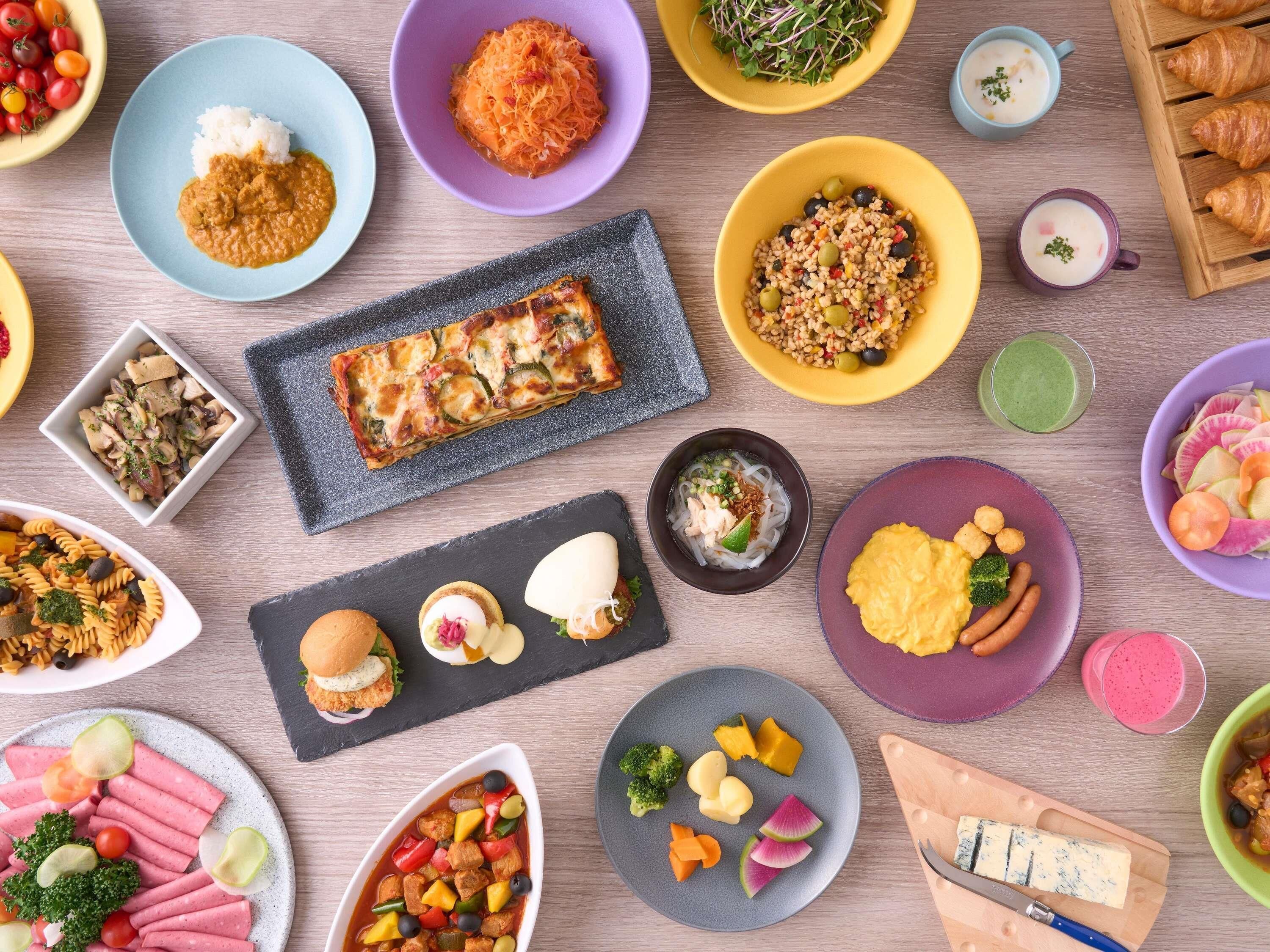 Daily buffet breakfast for a fee