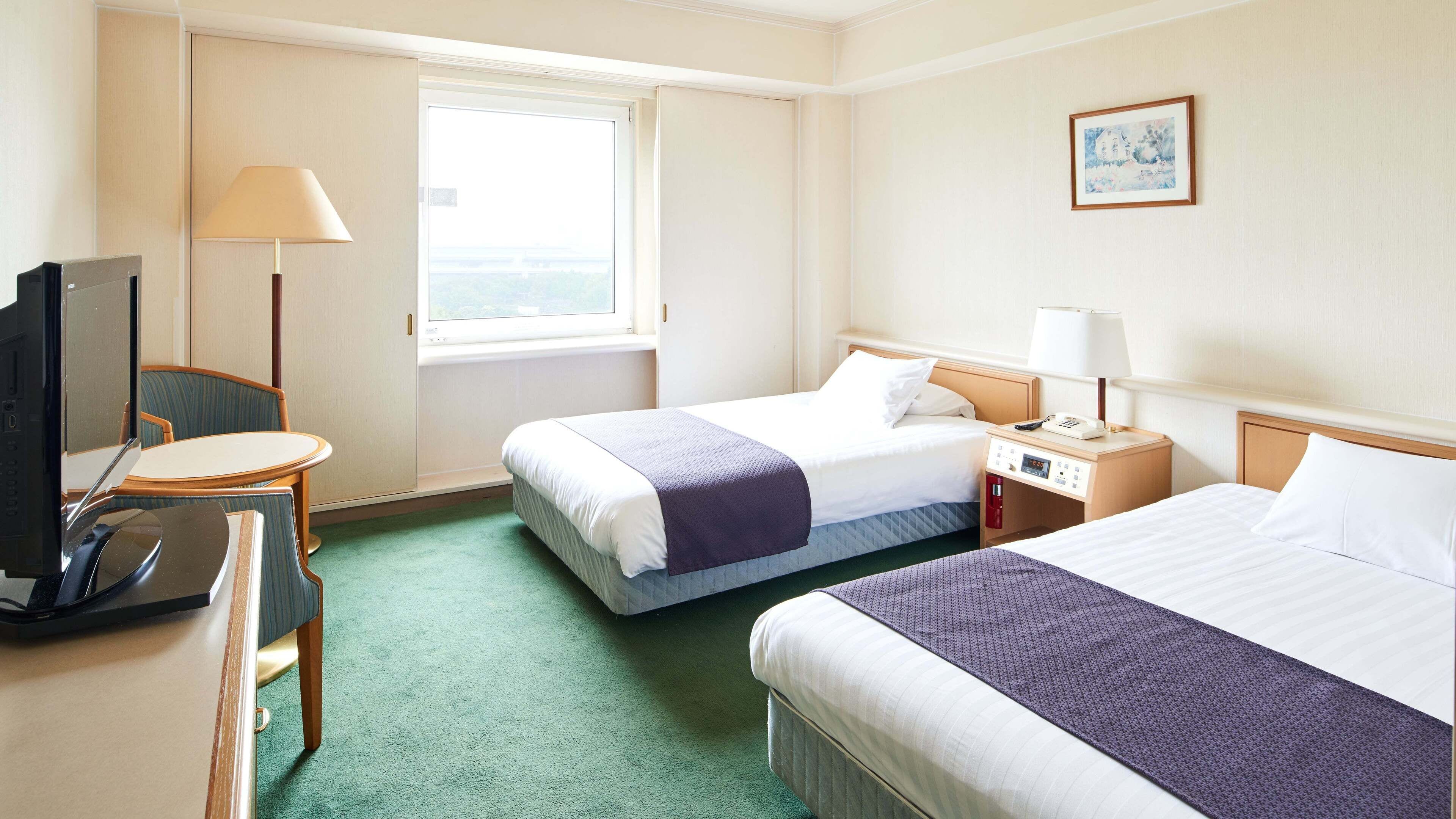 Down duvets, desk, blackout curtains, cots/infant beds