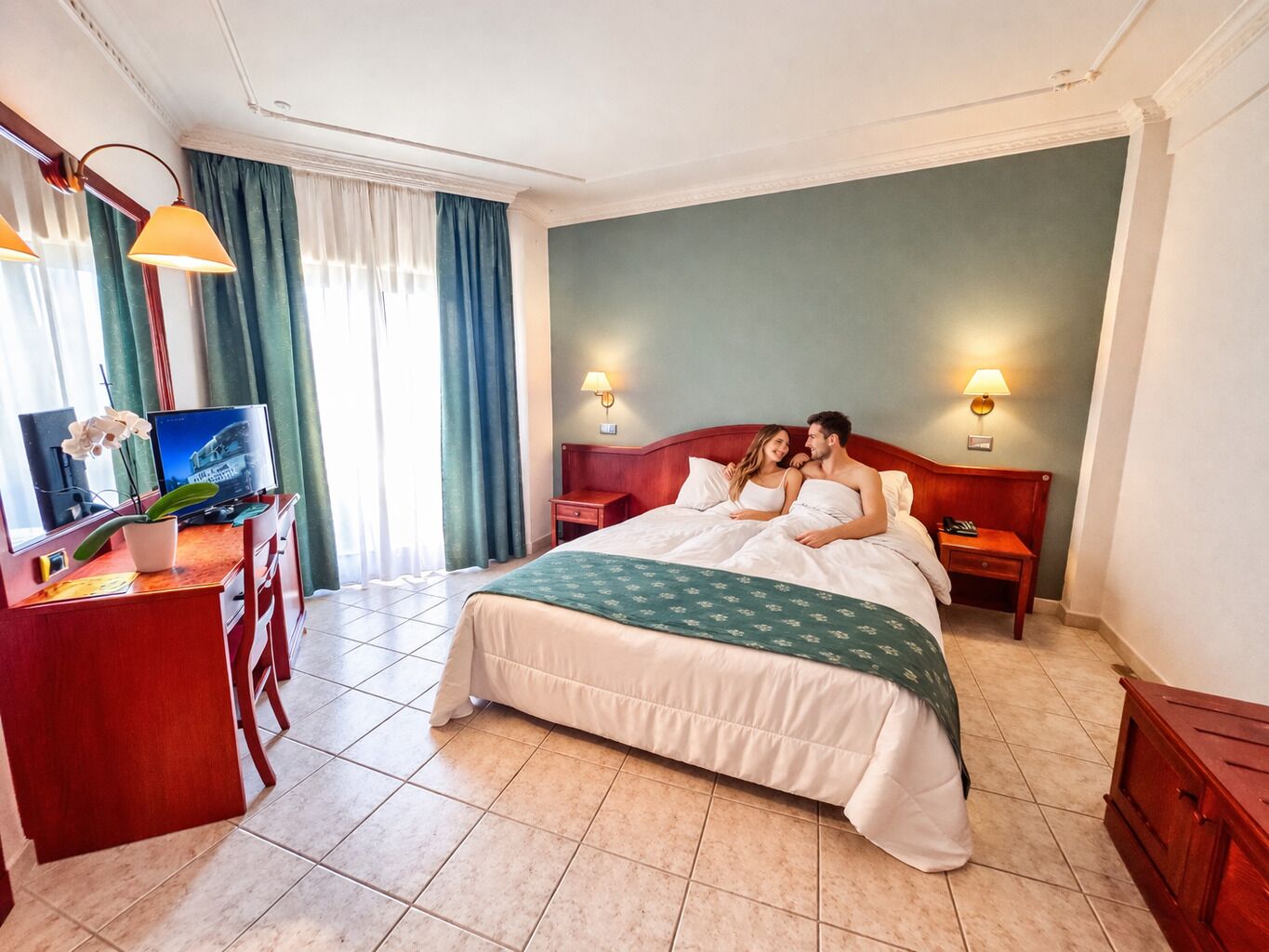 Premium bedding, minibar, in-room safe, desk