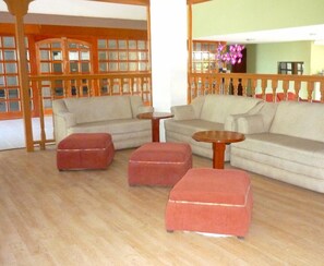 Lounge lobi