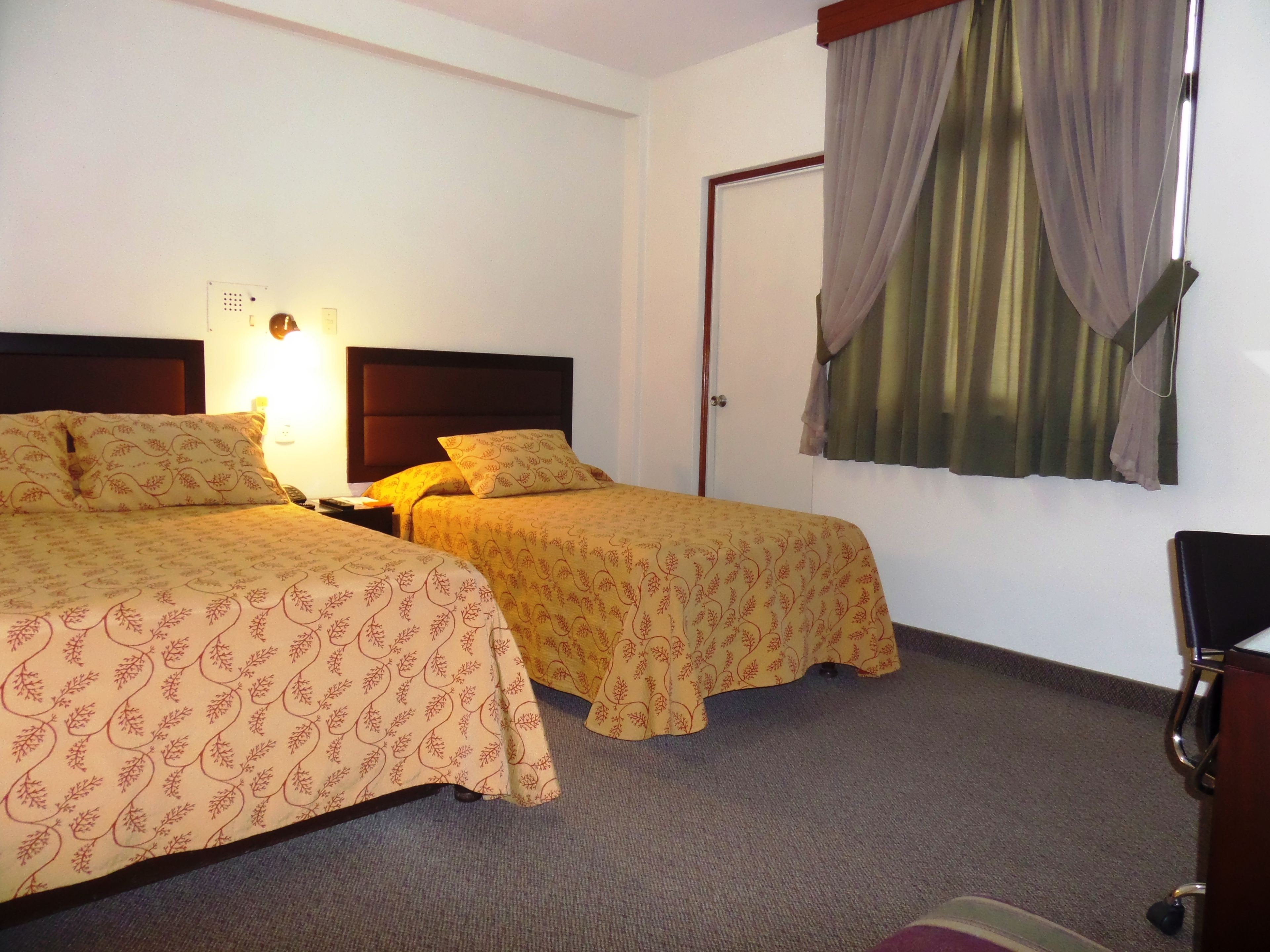 standard twin room | in-room safe, desk, soundproofing, iron/ironing board