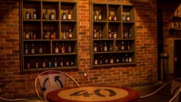 Bar (en la propiedad)