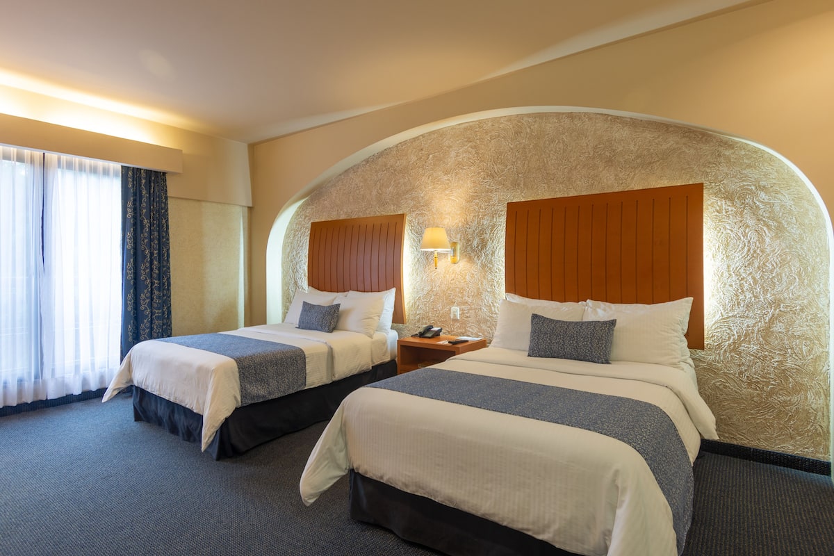 In-room safe, desk, laptop workspace, blackout drapes