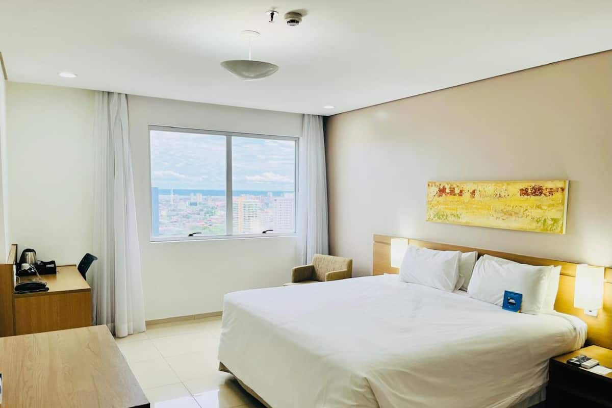 Superior Double Room Single Use | Minibar, in-room safe, desk, free WiFi