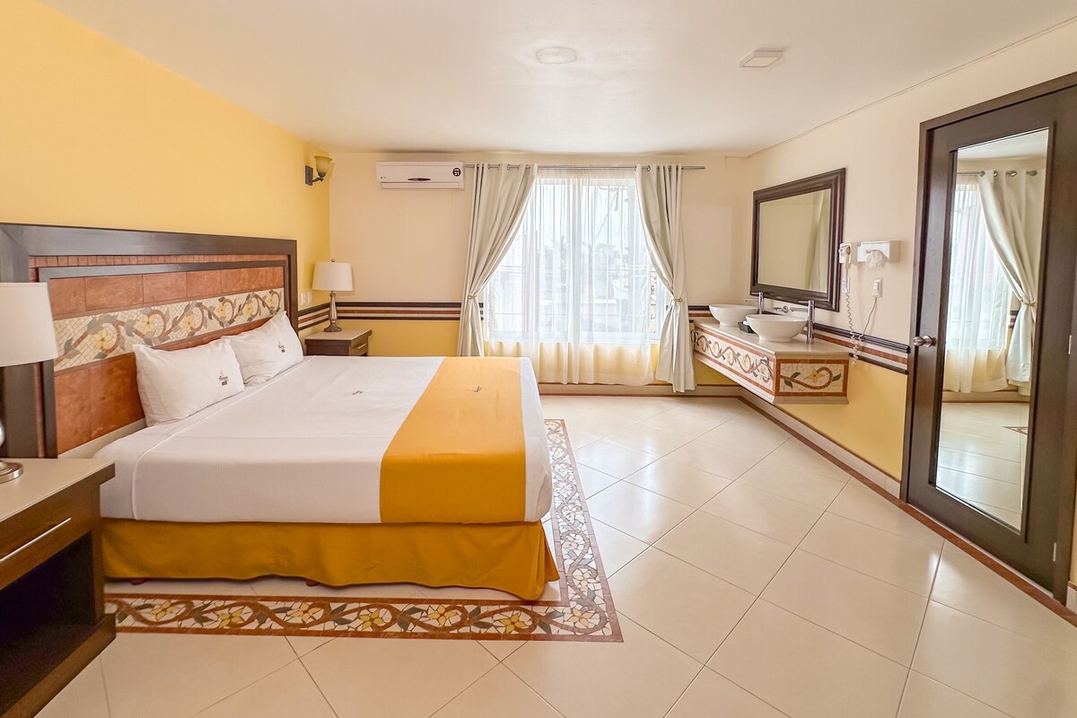 Superior suite, uitzicht op stad | Luxe beddengoed, donzen dekbedden, pillowtop-bedden