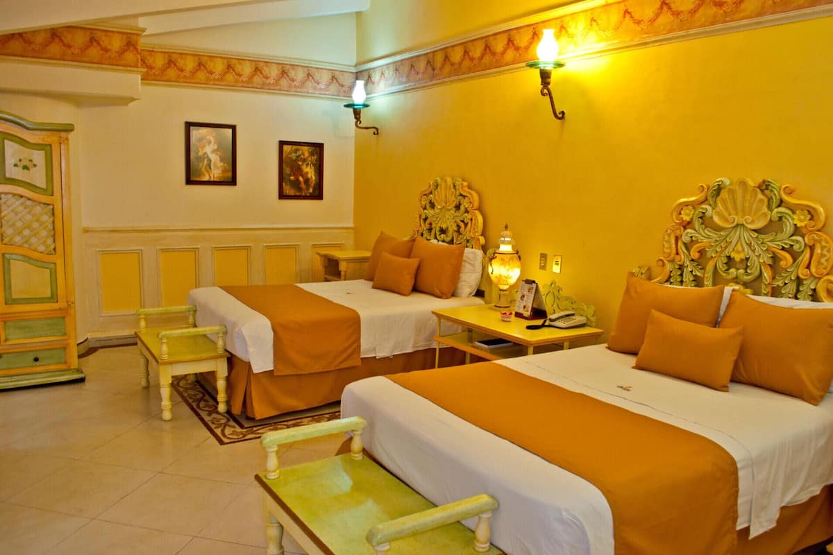1 bedroom, premium bedding, pillow-top beds, in-room safe