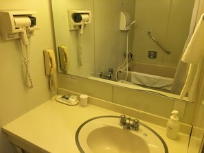 Chuveiro/banheira combinados, produtos de toalete grátis