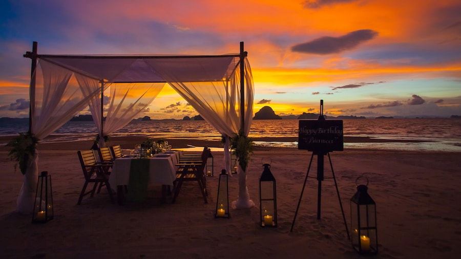 Tup Kaek Sunset Beach Resort