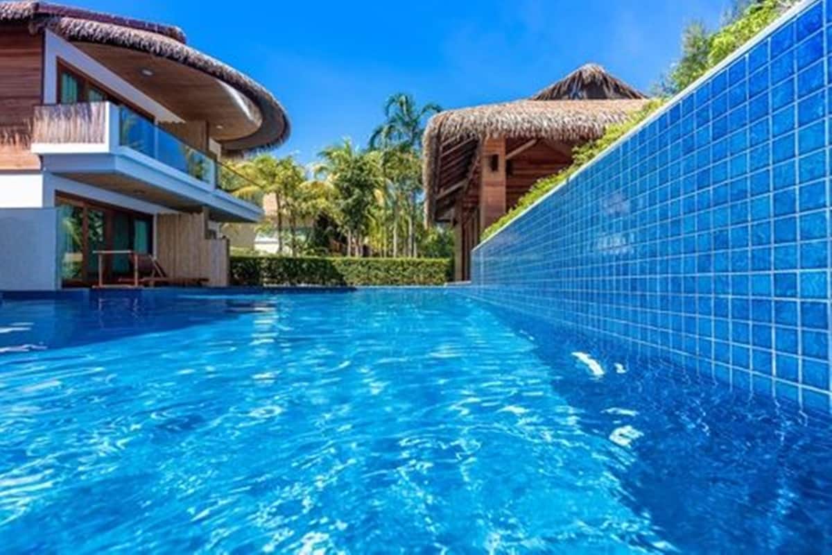 deluxe pool access | terrace/patio