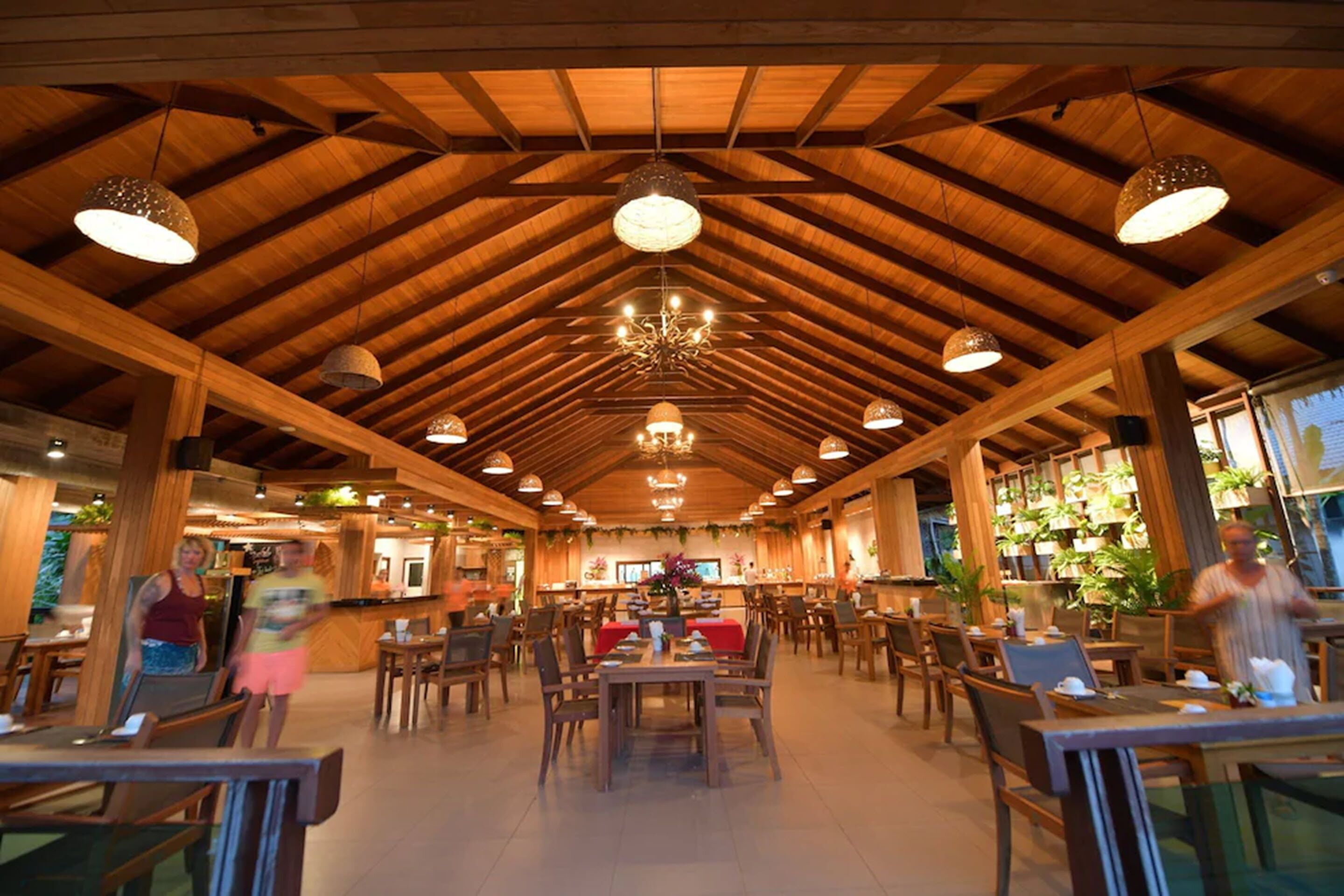 daily buffet breakfast (thb 500 per person)