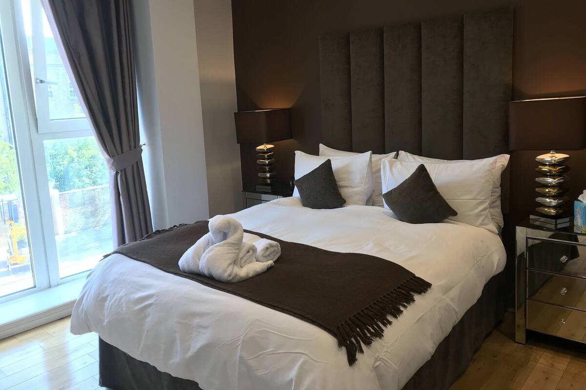 Family Quadruple Room, 1 Double Bed with Sofa bed | 1 bedroom, Egyptian cotton sheets, in-room safe, desk