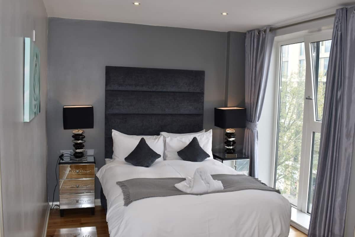 1 habitación y sábanas de algodón egipcio