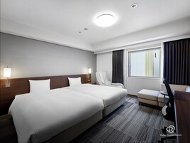 Down comforters, desk, iron/ironing board, free WiFi