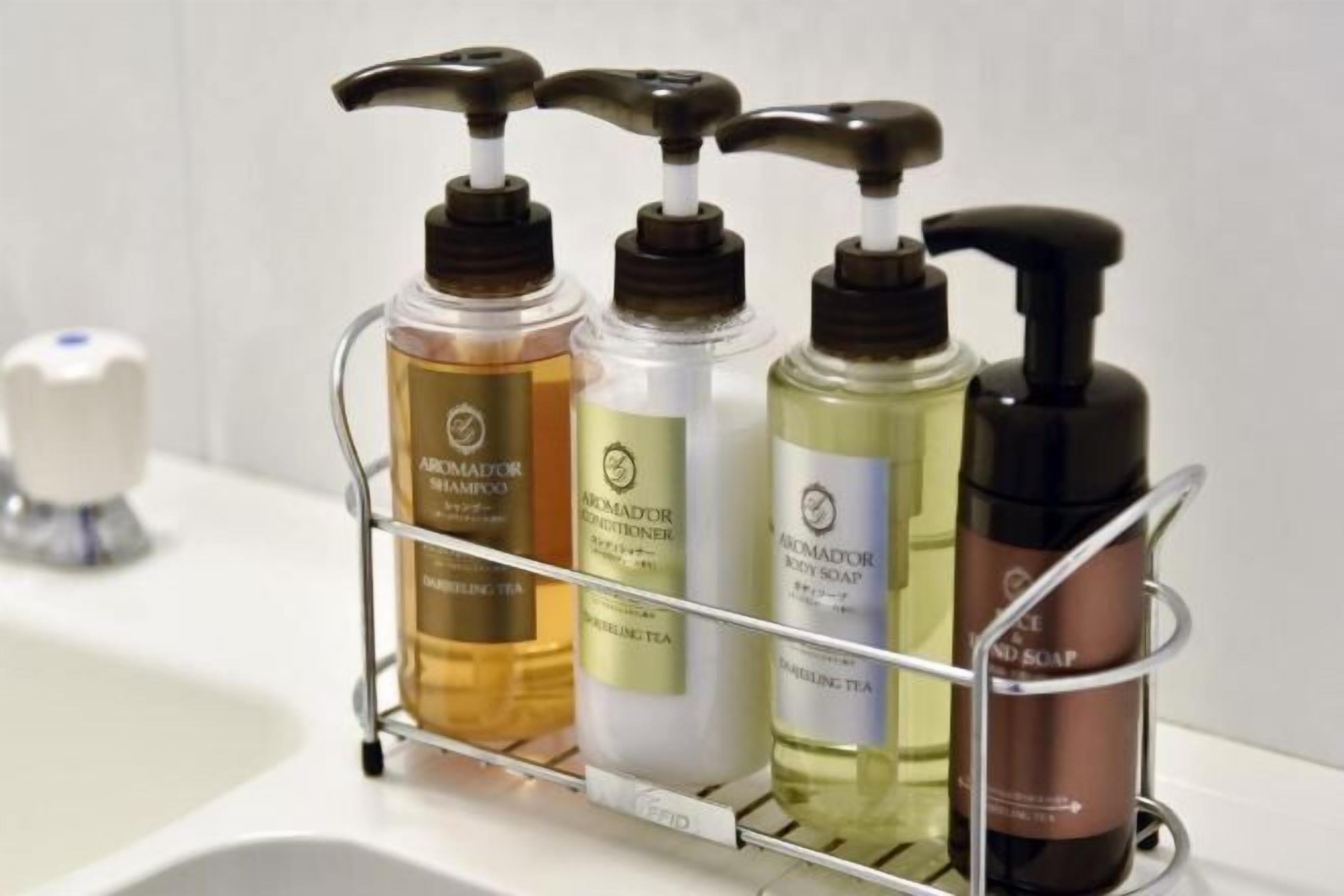 Bathroom amenities