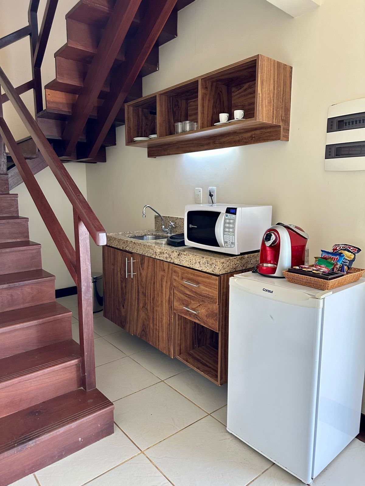 chalé família luxo vista jardim | microwave