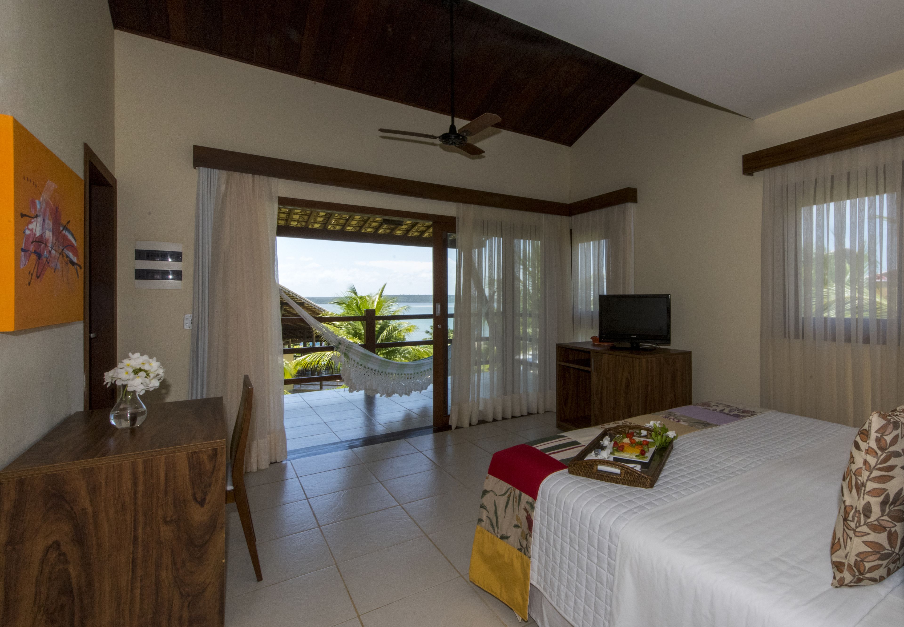 ตู้นิรภัยในห้องพัก, ผ้าม่านกันแสง, Wi-Fi ฟรี, ผ้าปูที่นอน