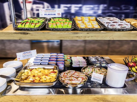 ๋งค์ผ ์ ๋ฝ์ ์์นจ ์์ฌ(1์ธ๋น EUR 8.50)