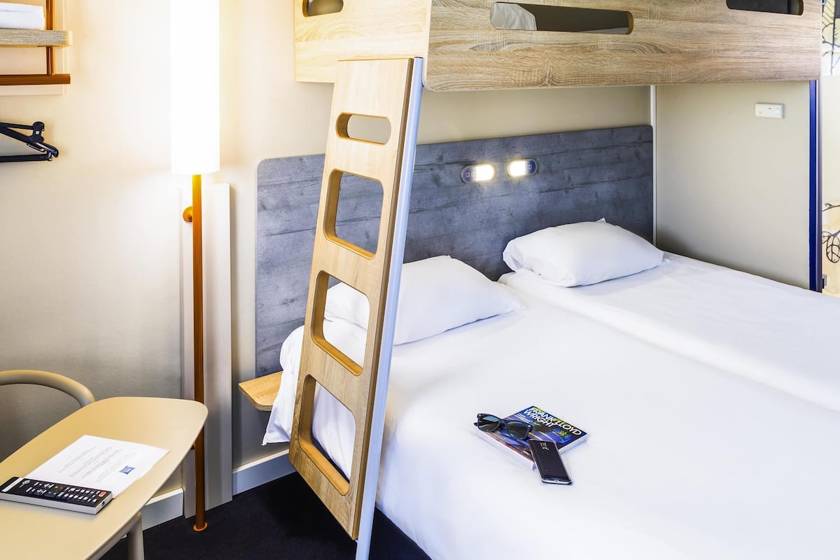 Select Comfort beds, desk, laptop workspace, soundproofing