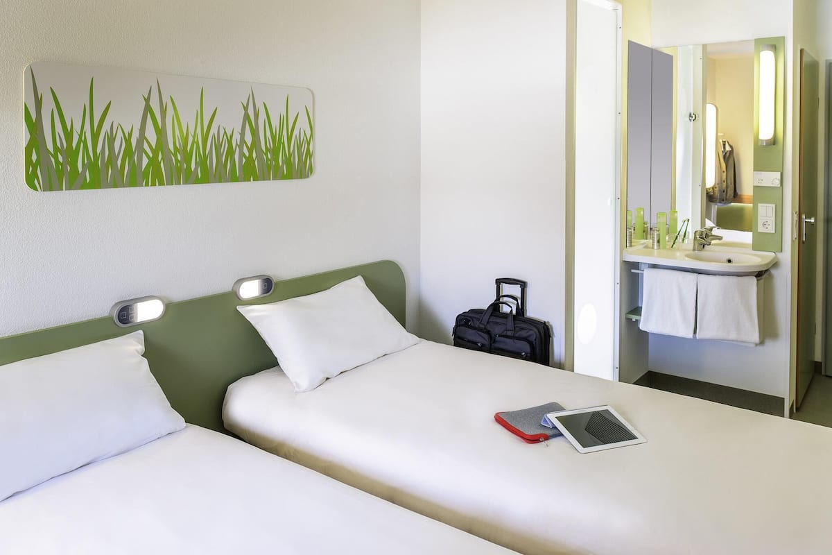 Standard Room, 2 Single Beds