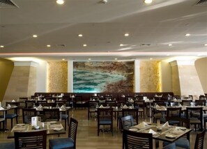 Desayuno buffet incluido todos los días