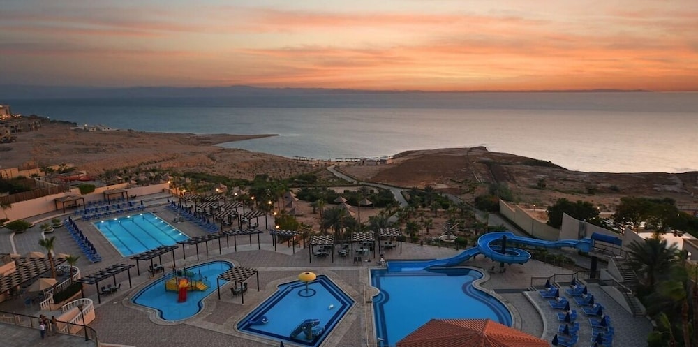 4 Star Hotels