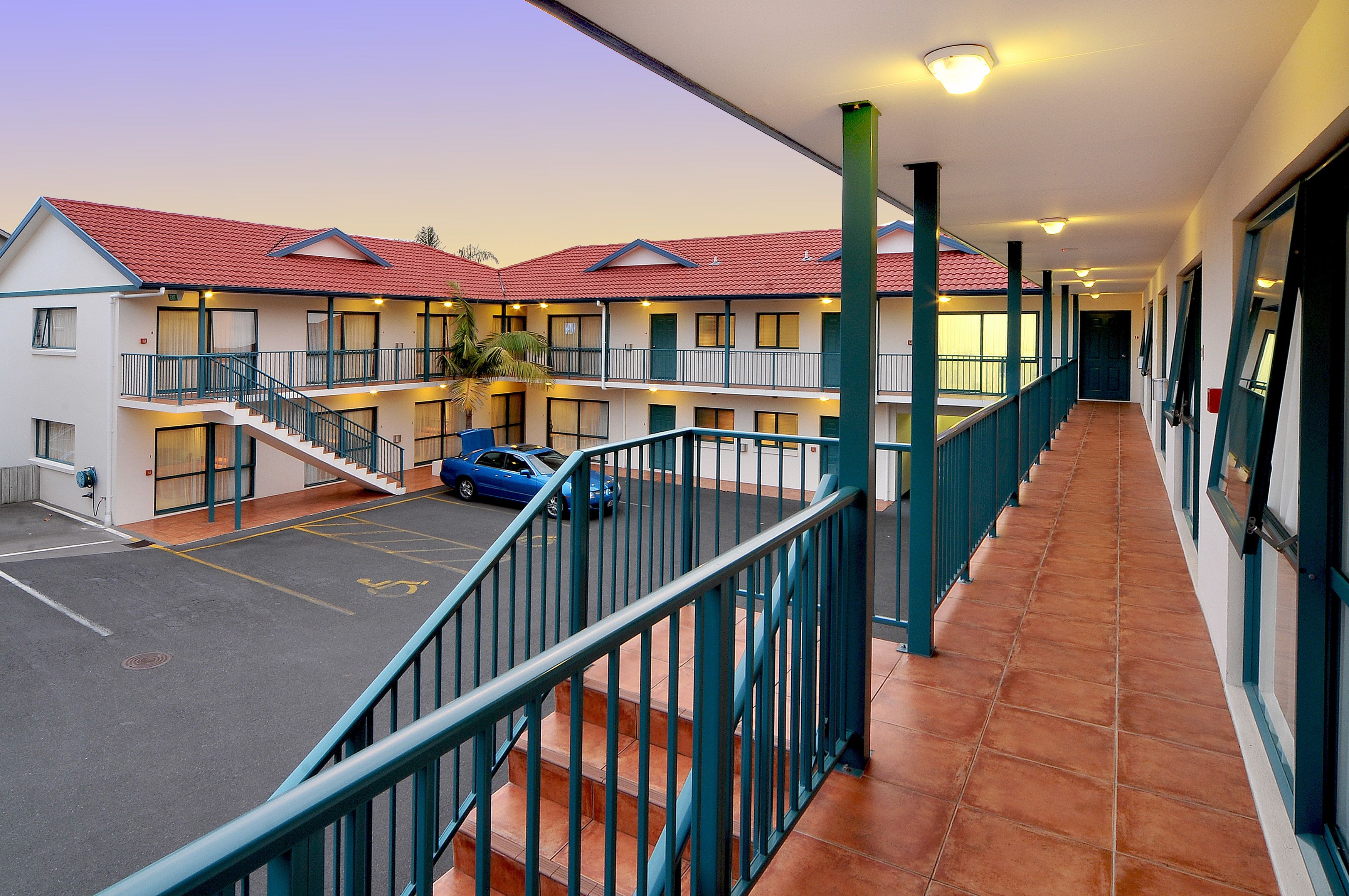 Foto - Academy at Botany Motor Inn