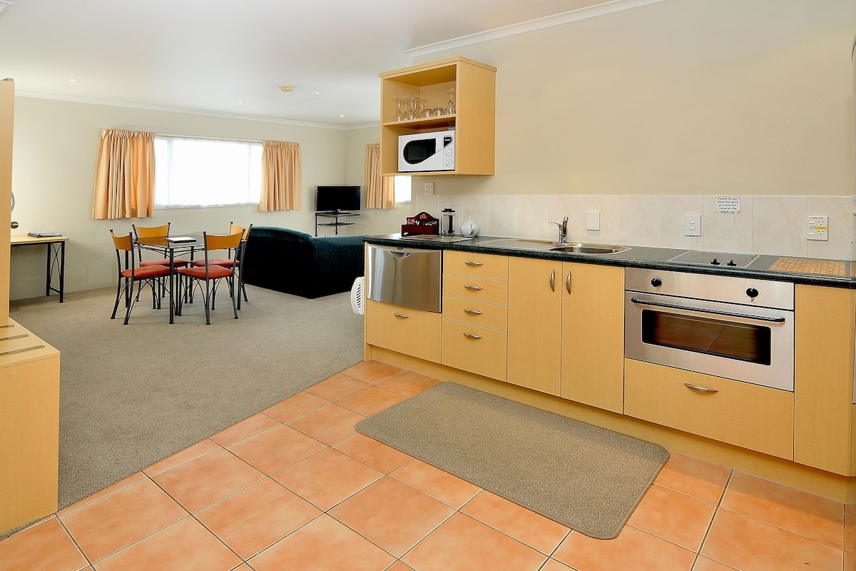 Familienapartment, 2 Schlafzimmer | Eigene Küche | Kühlschrank, Mikrowelle, Herdplatte, Espressomaschine