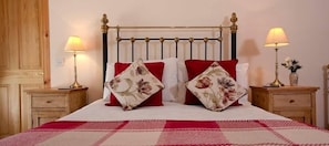 Habitación familiar | Decoración personalizada y muebles diferentes