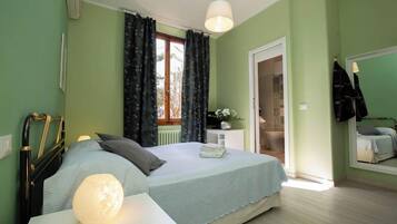 Caja de seguridad en la habitación, escritorio y wifi gratis