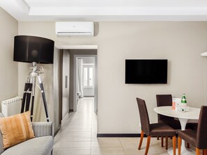 L 1 Bedroom Apartment, Sofa Bed, Bathtub | View from room