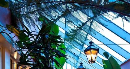 Riverbank House Hotel