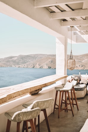 Breakfast, lunch and dinner served  - Pylaia Boutique Hotel & Spa (Astypalaia)
